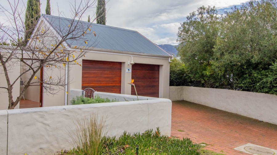 To Let 3 Bedroom Property for Rent in Stanford Western Cape